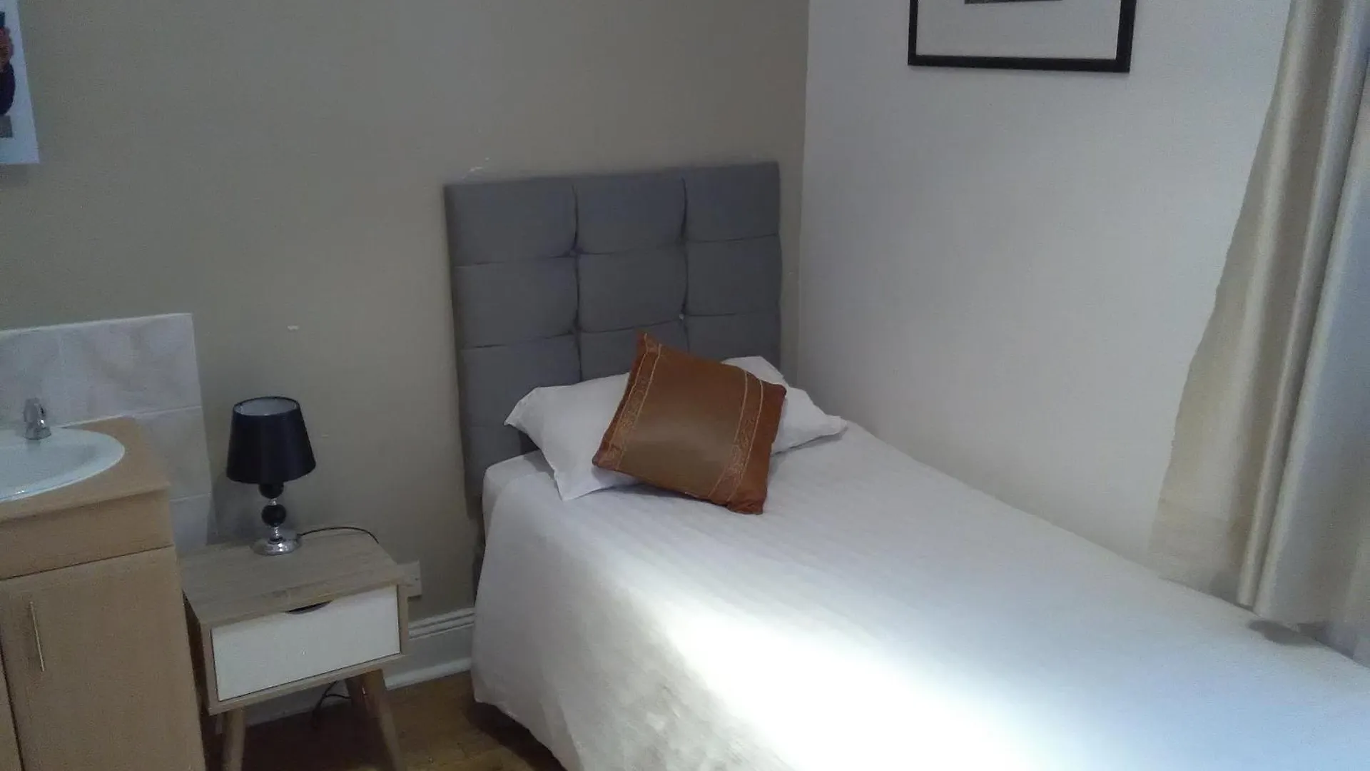 Clifton Hotel Newcastle  Newcastle upon Tyne
